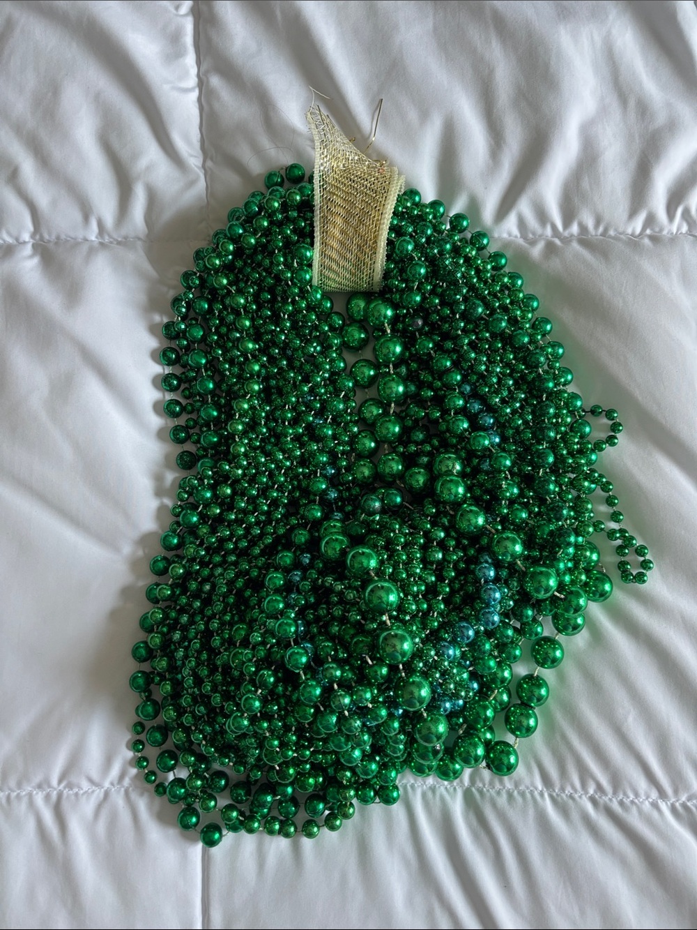 Green Metallic Bead Necklace Strand pack